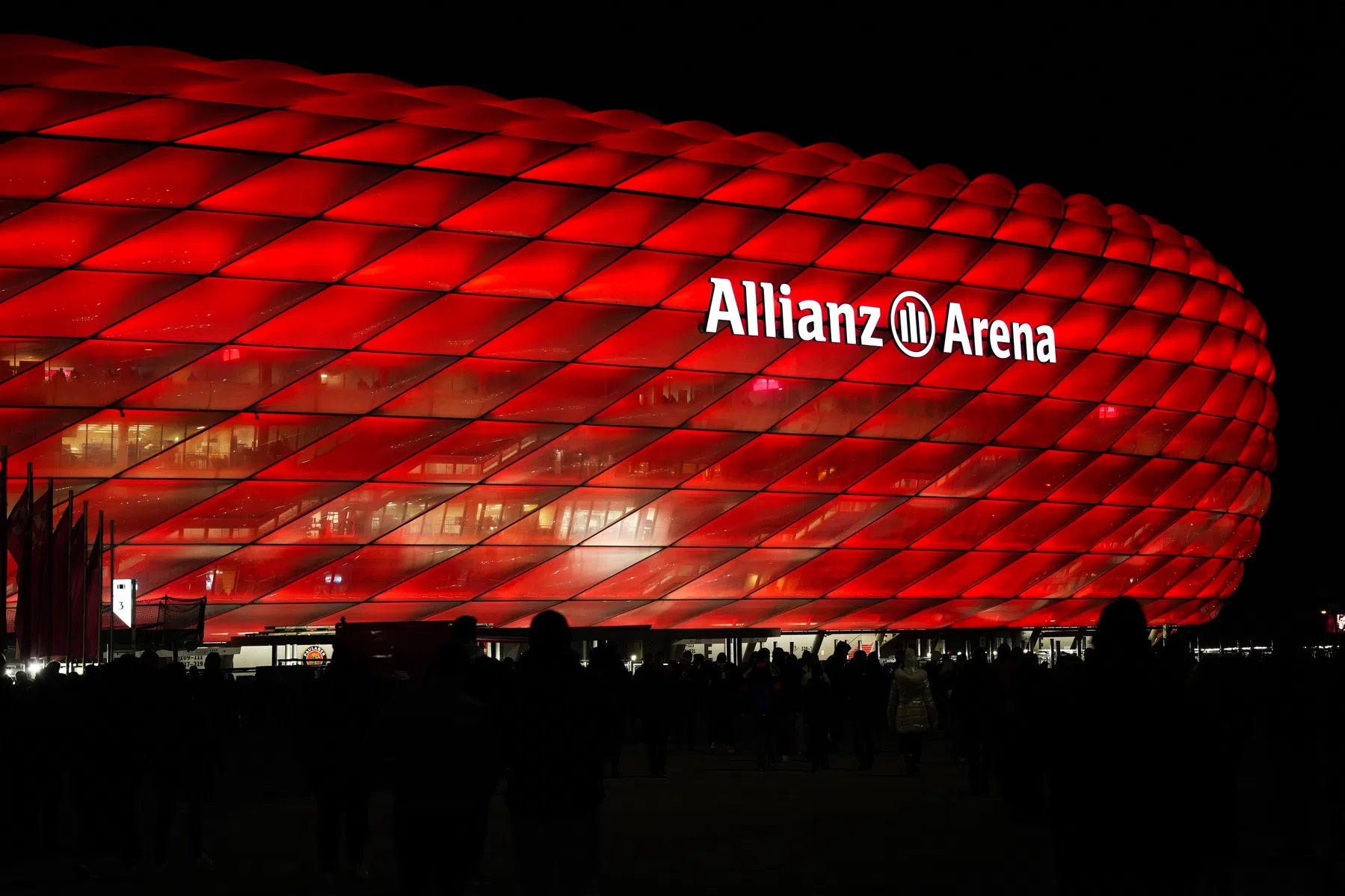 Net op tijd voor WK: Bayern München keert terug naar rood-wit thuisshirt