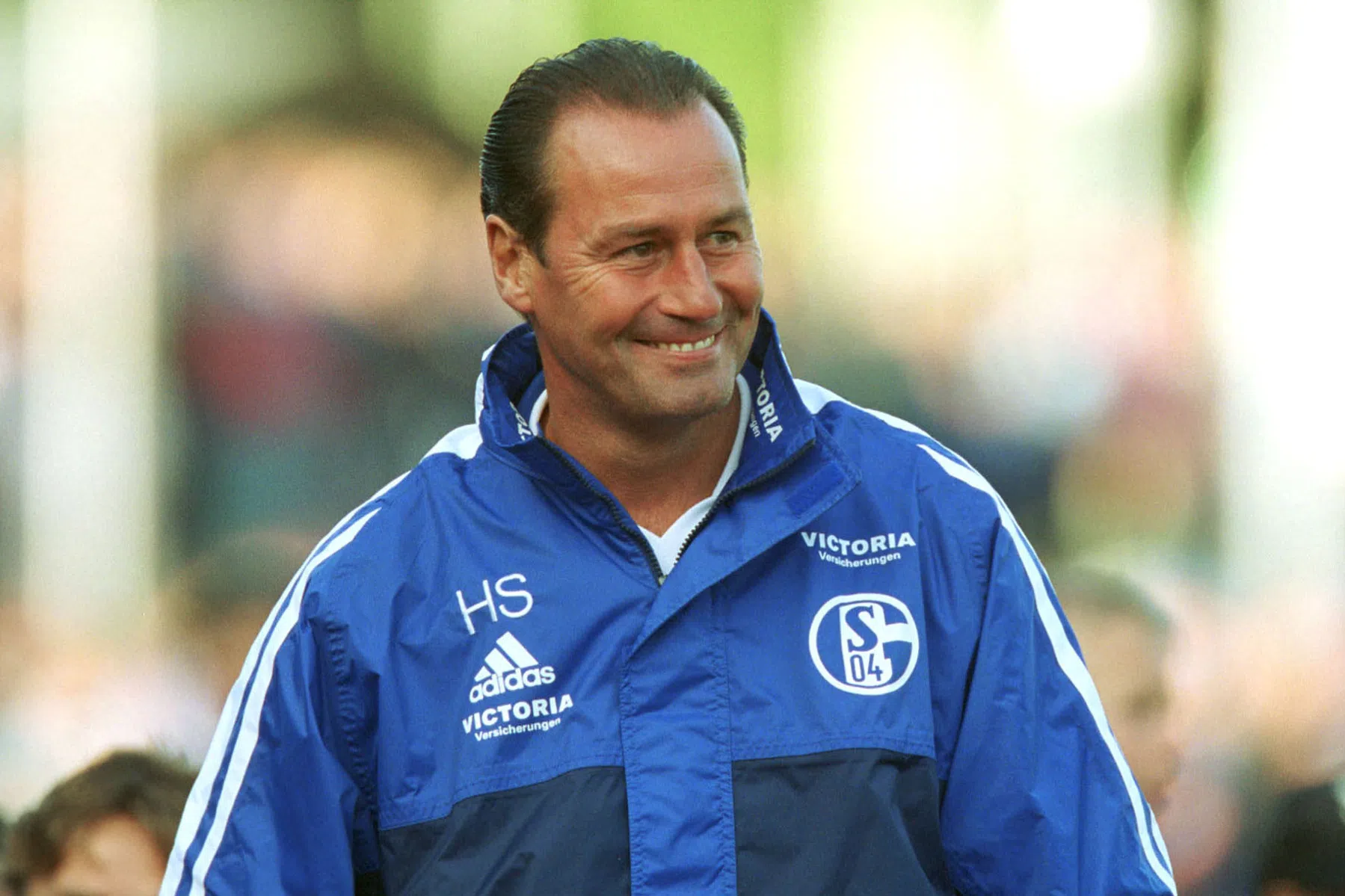 Simonis scherpt Nederlands Bundesliga-record aan met stap naar Wolfsburg
