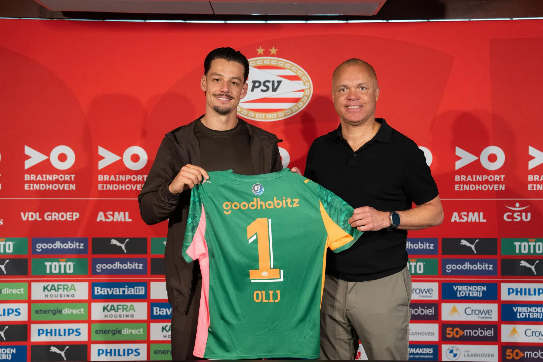 PSV rondt komst Olij af: 'Een droom is werkelijkheid geworden'