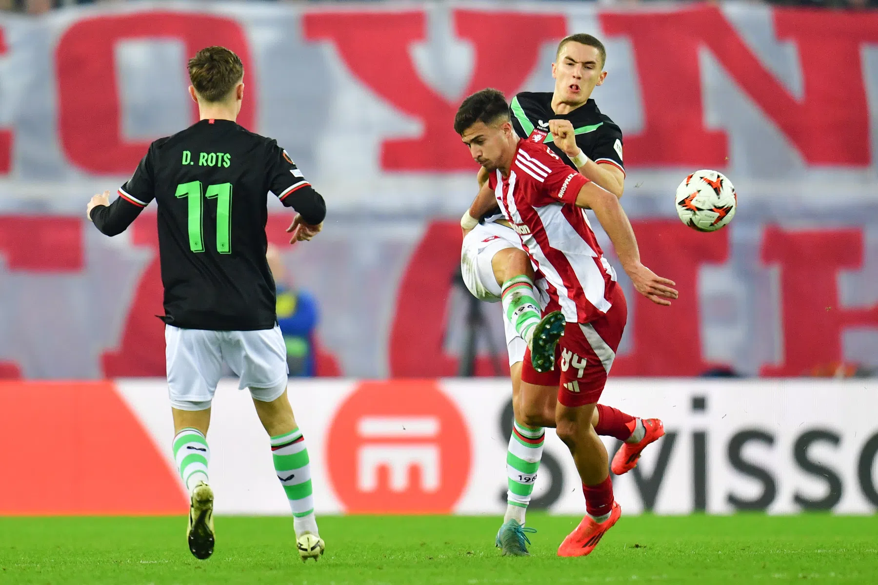 Brighton betaalt 35 miljoen voor achttienjarige Griek