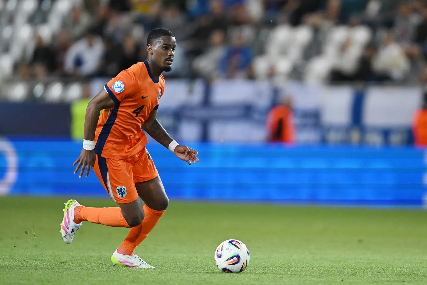 Hato gaat in op les van eerste EK-duel en samenwerking met Flamingo