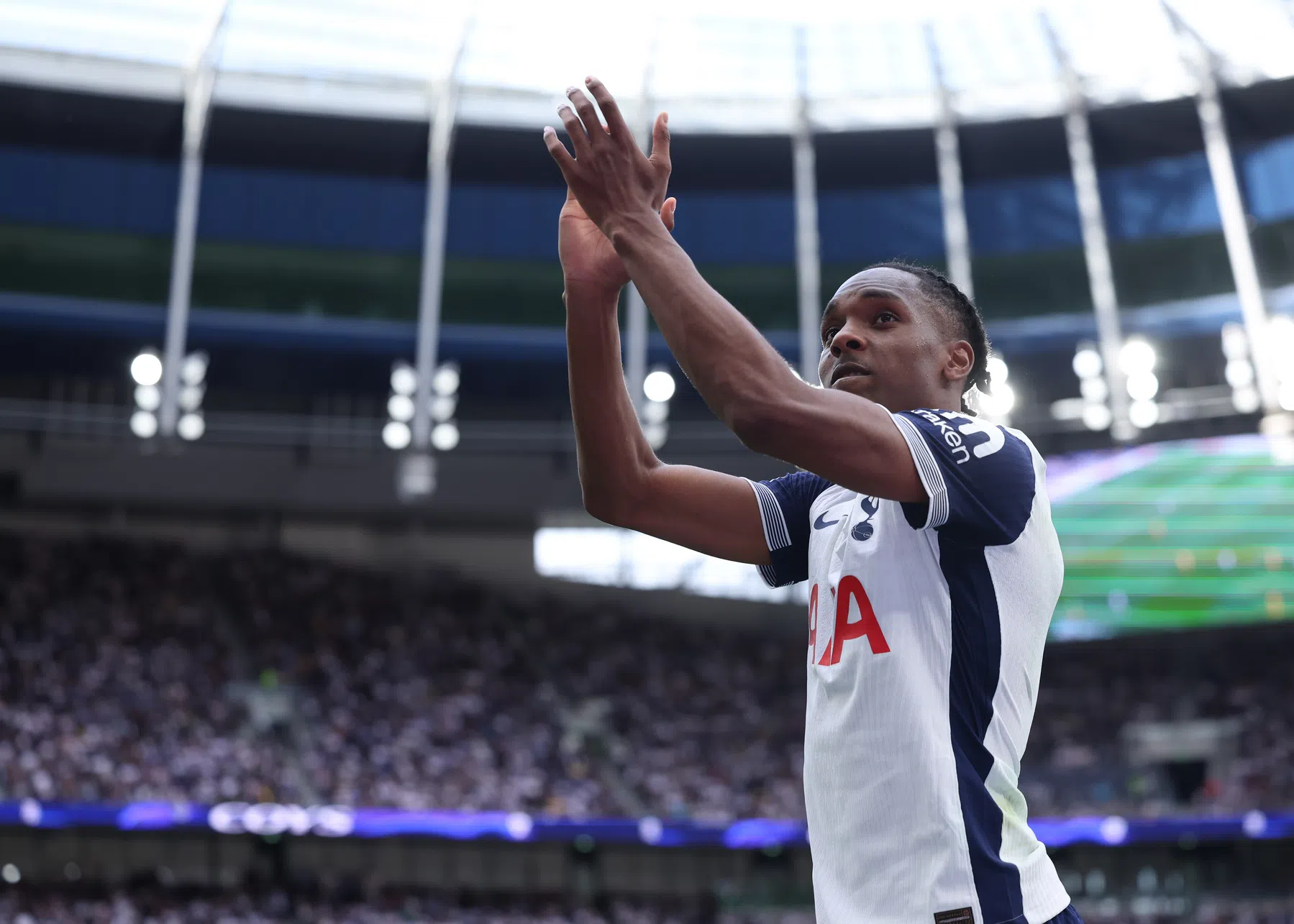 Van huurling naar grote aankoop: Spurs neemt Tel over van Bayern