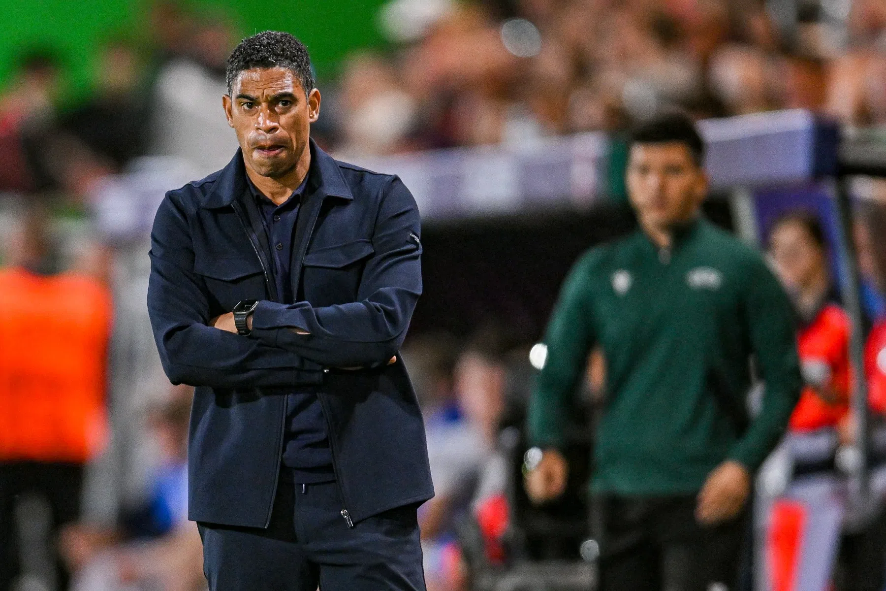 Reiziger mist urgentie bij Jong Oranje en zoekt oplossing voor middenveld