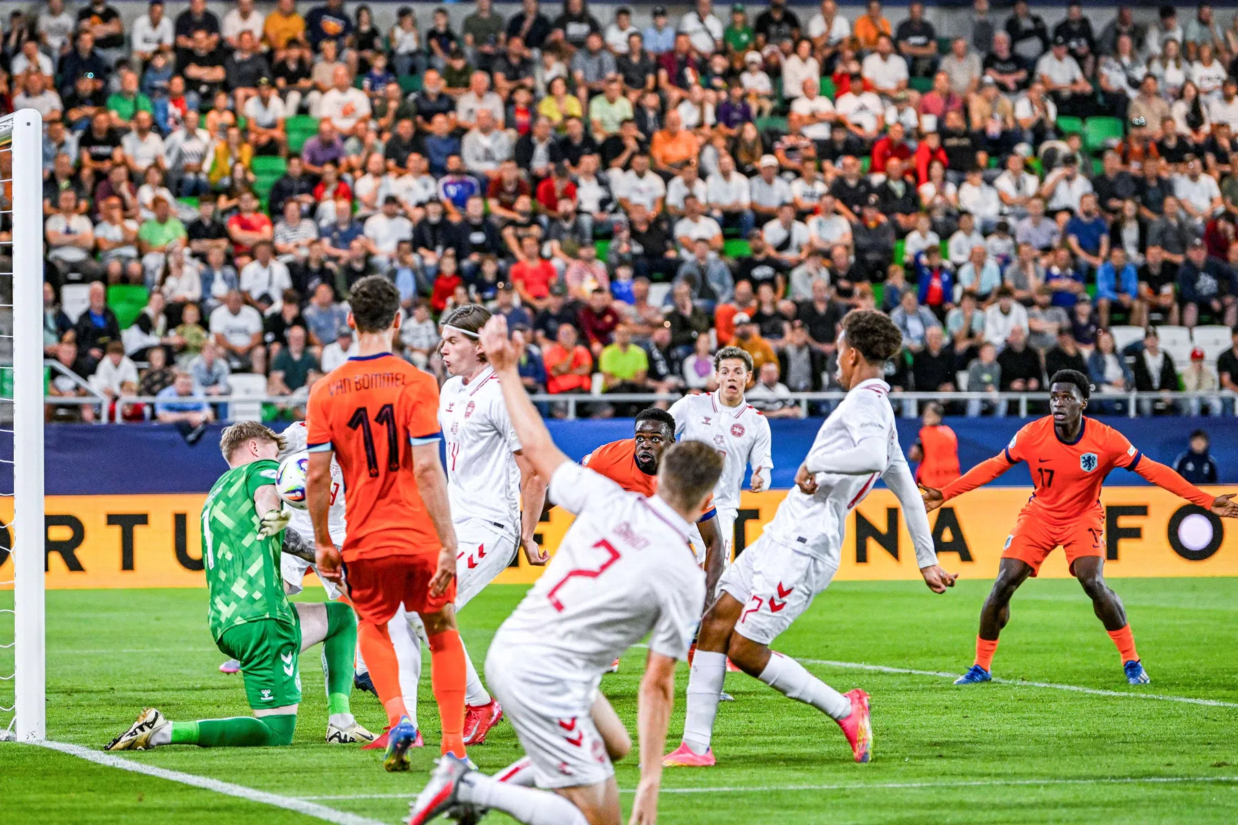 Jong Oranje heeft een groot probleem en de oplossing zit thuis