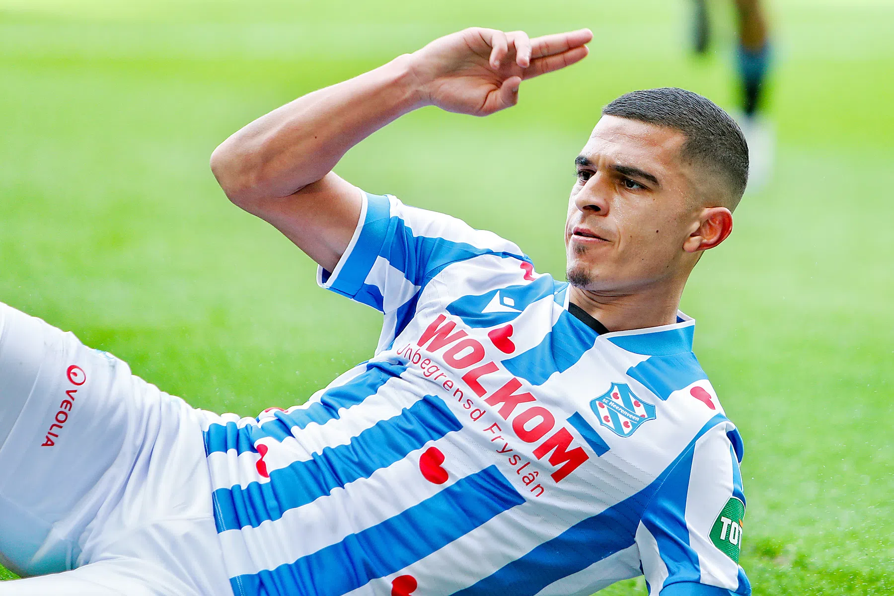Feyenoord laat overbodige vleugelaanvaller terugkeren naar België