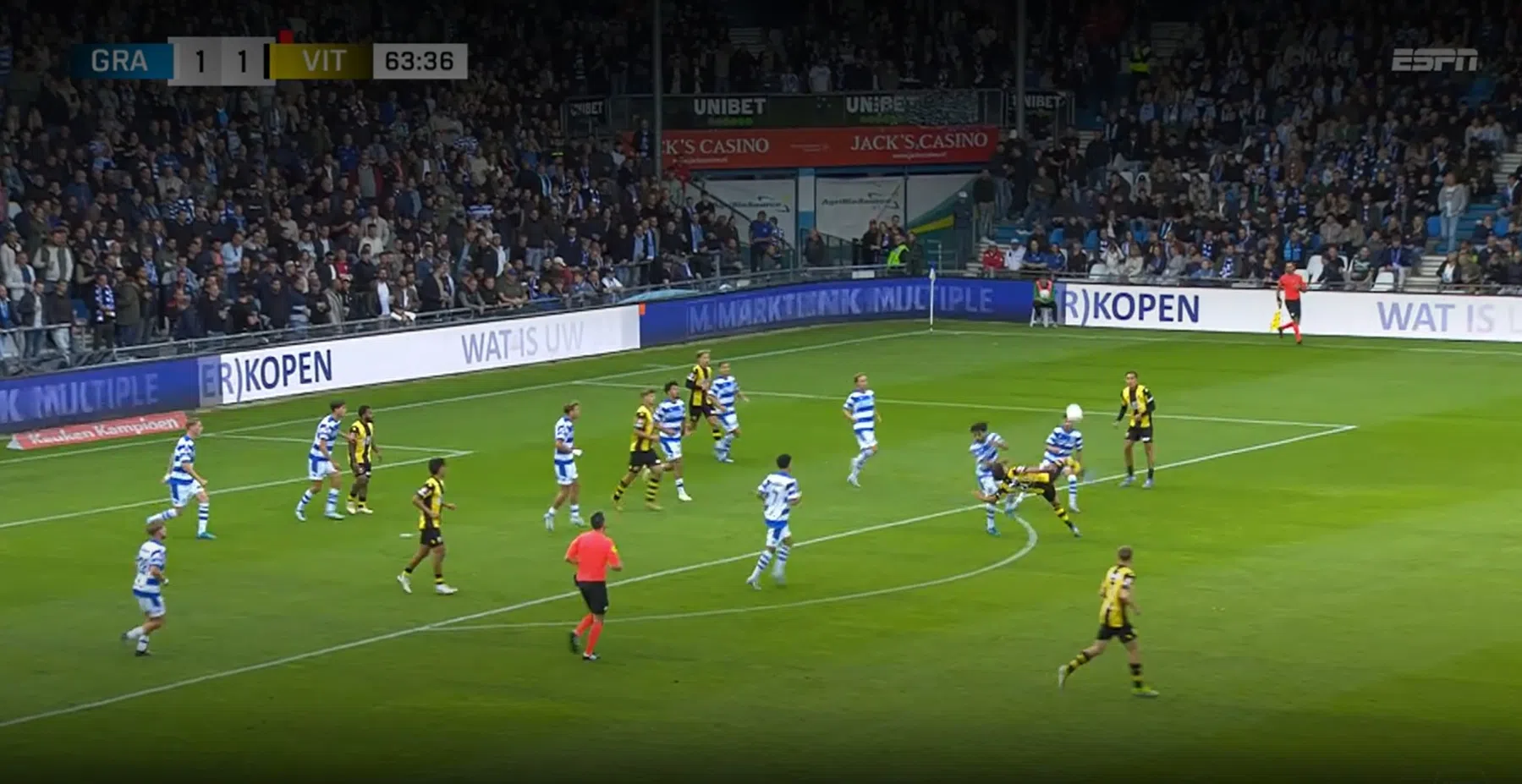 Heerlijke omhaal KKD-doelpunt van het jaar: 'Niet de eerste keer dat ik dit doe'