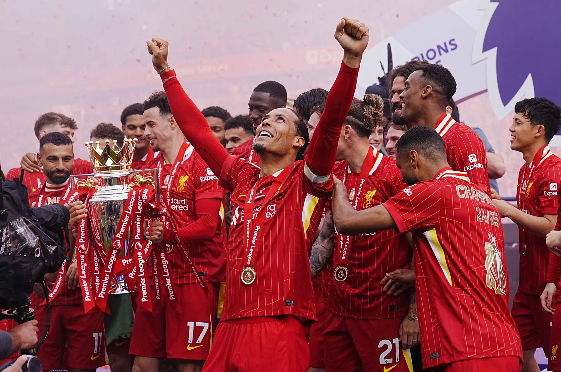 Premier League onthult programma: jij kunt bij start van Liverpool zijn!