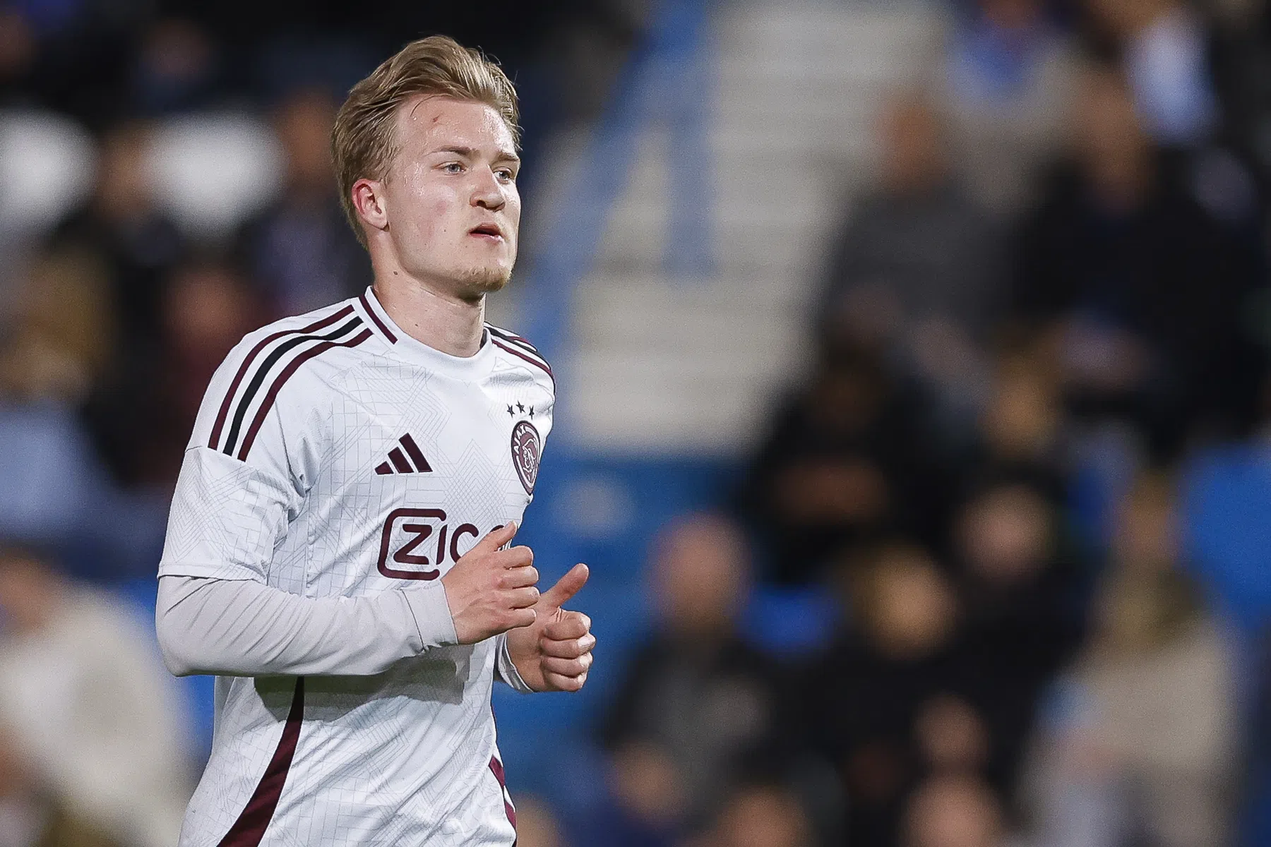 Rijkhoff ruilt Ajax in voor Almere City