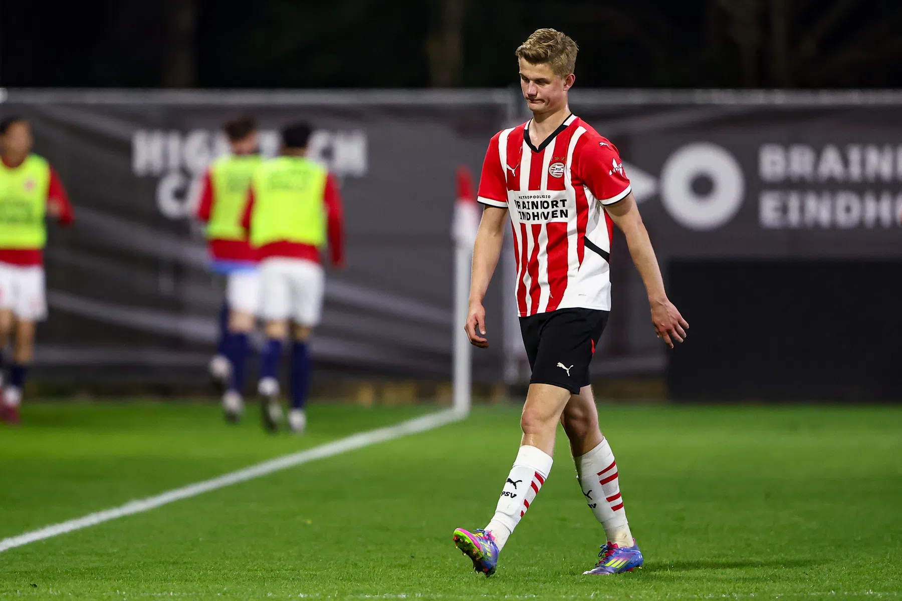 PSV laat Jesper Uneken vlieguren maken bij RKC