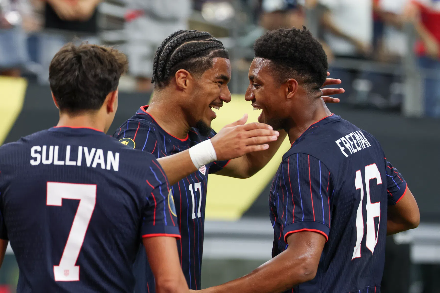Tillman helpt VS met foutloze status naar kwartfinale Gold Cup, punt voor Suriname