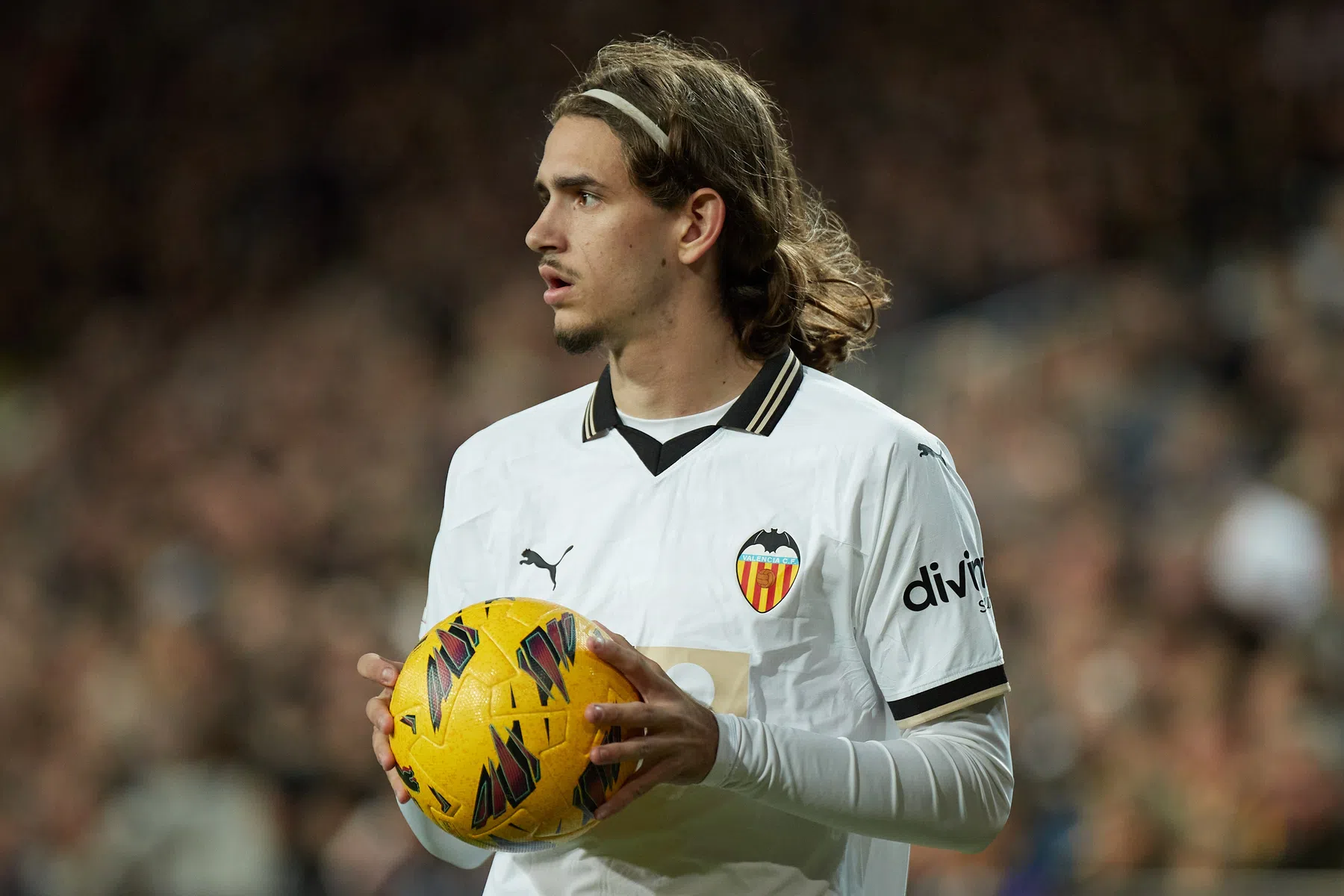 'Feyenoord-target mag weg van Valencia'