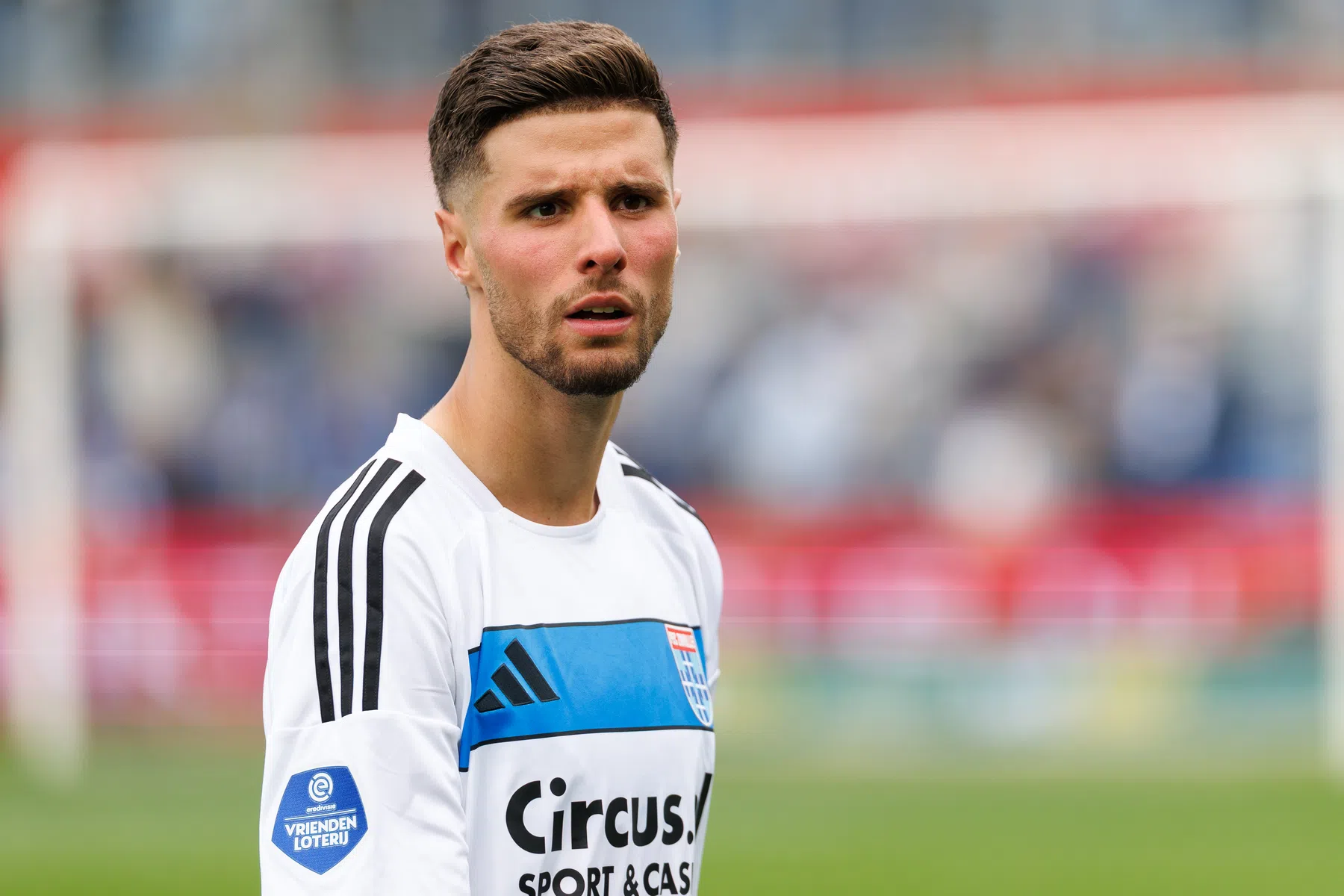 El Azzouzi verlaat PEC en heeft transfer nu écht te pakken