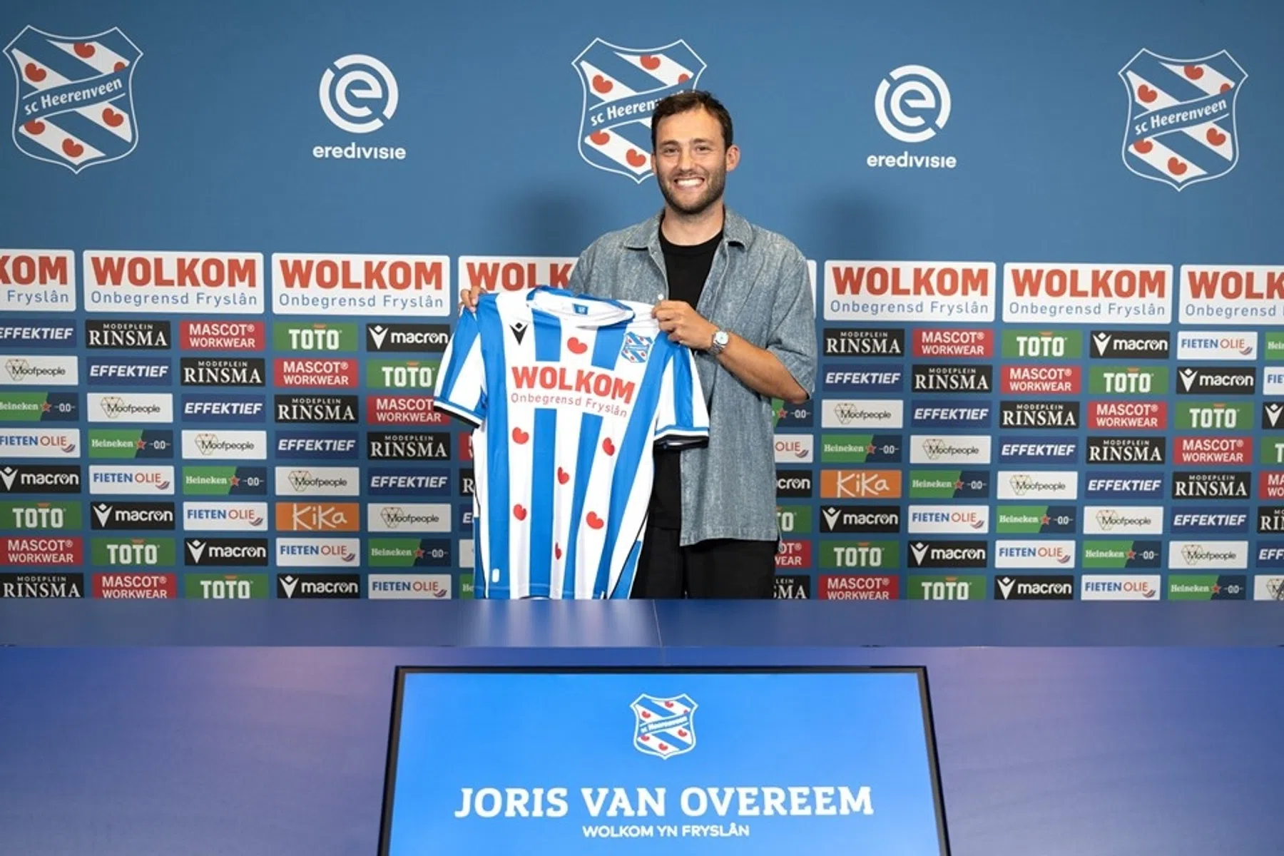 Heerenveen legt oude bekende Van Overeem vast