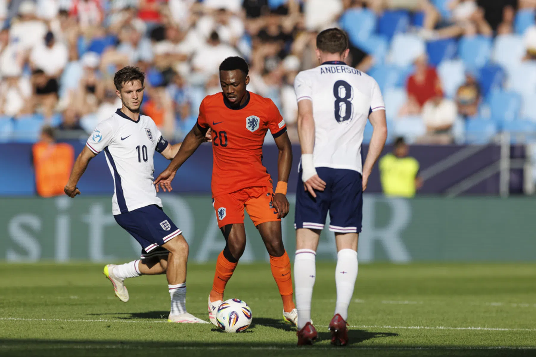 Waarom het middenveld van Jong Oranje het grote probleem was