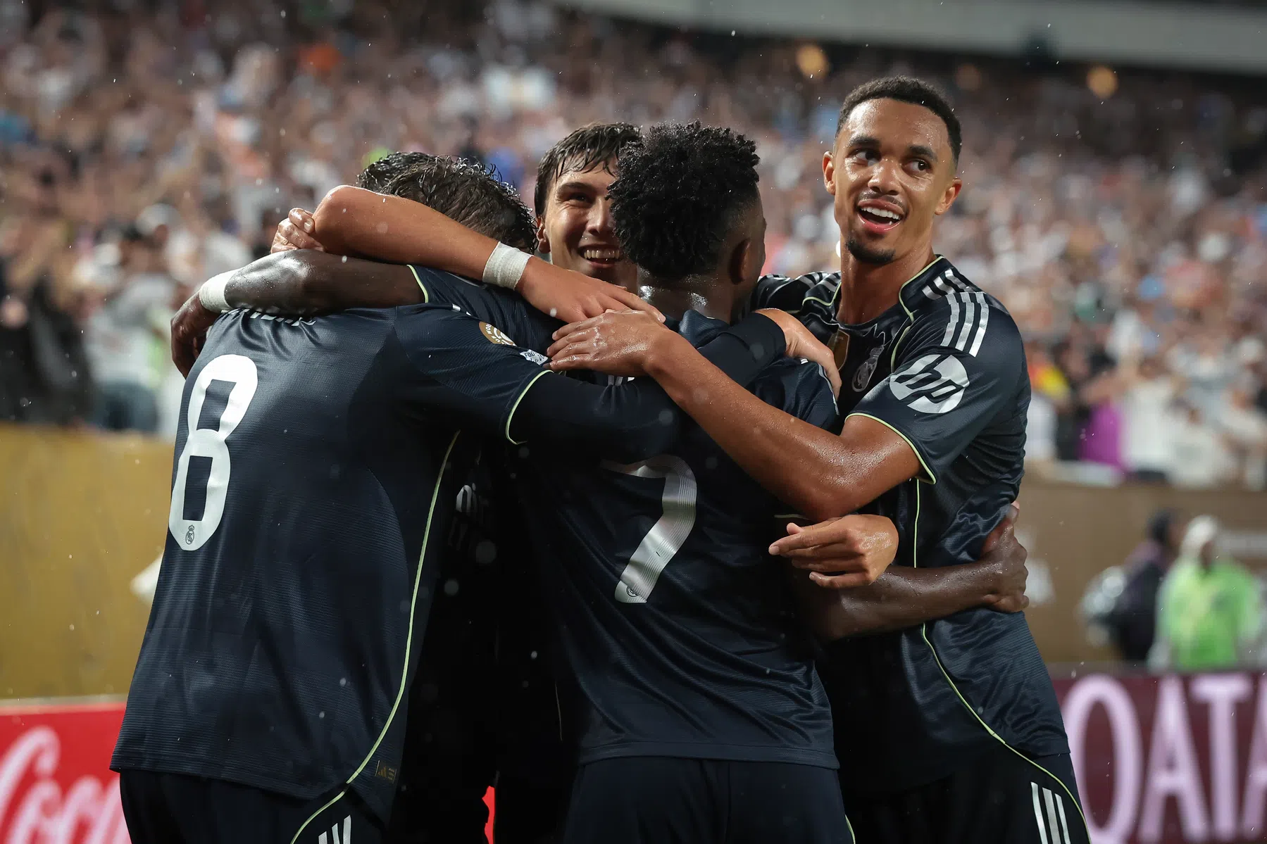 Real overtuigt in nieuwe formatie, ook Al-Hilal naar achtste finale