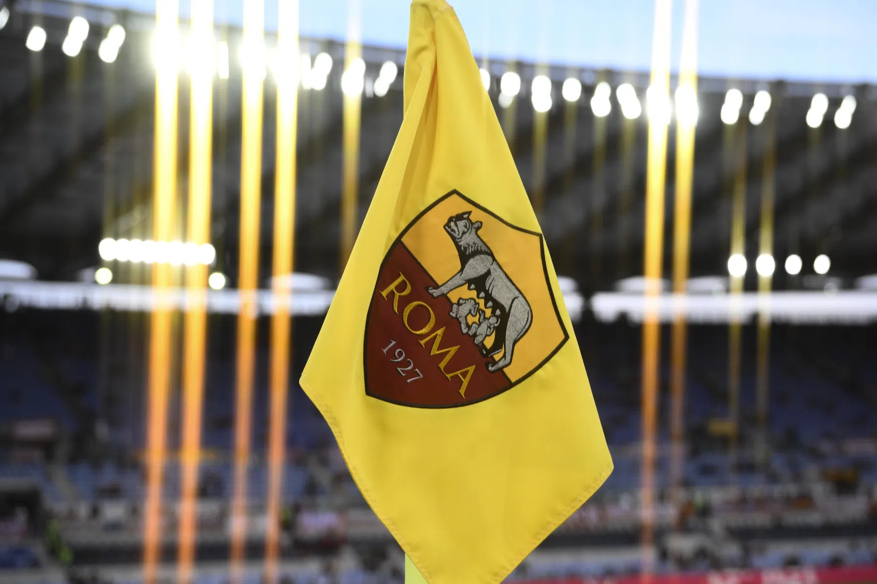 'AS Roma heeft twee dagen om 12 miljoen euro bij elkaar te toveren'