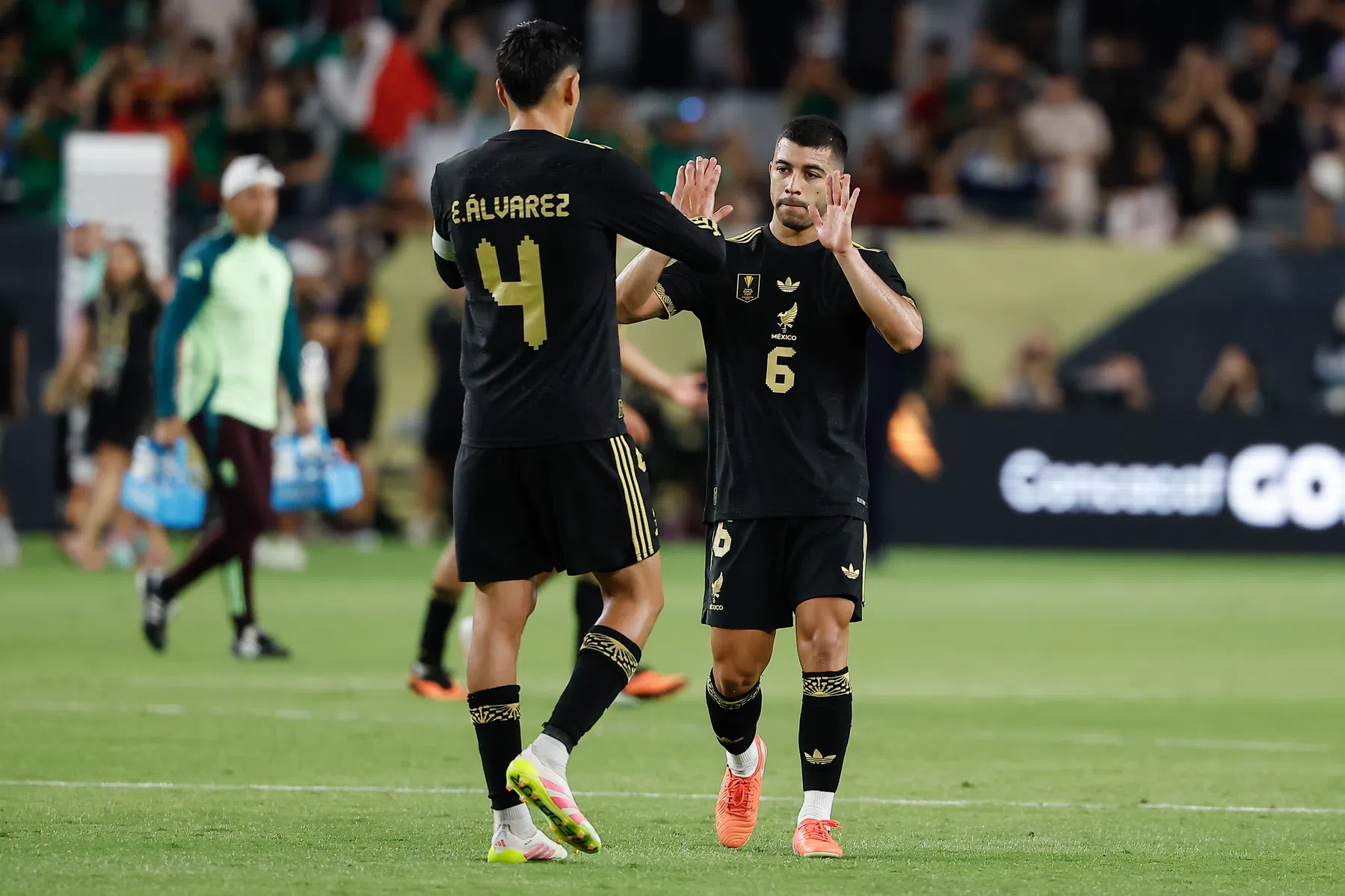 Mexico en Honduras strijden om eerste finaleticket Gold Cup