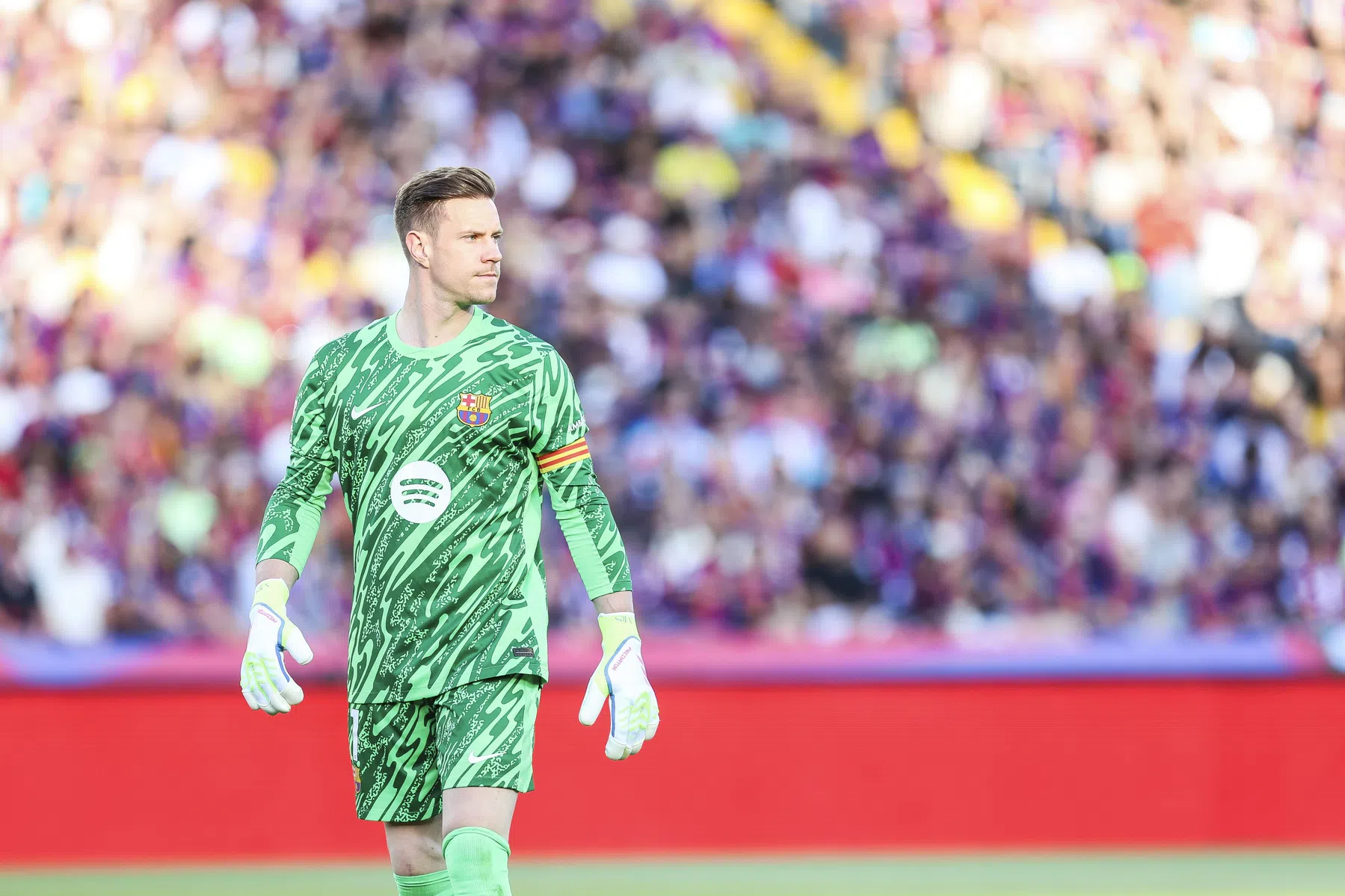 'Barcelona gaat stap verder en pakt Ter Stegen aanvoerdersband af'