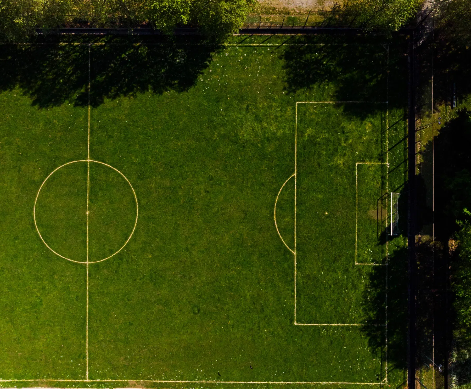 Deze lijnen op het voetbalveld zijn een Nederlandse uitvinding