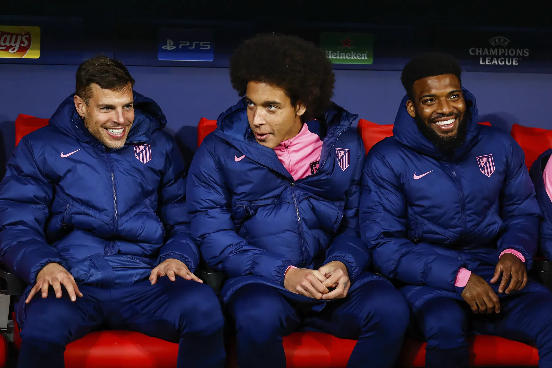 Atlético Madrid laat routiniers vertrekken