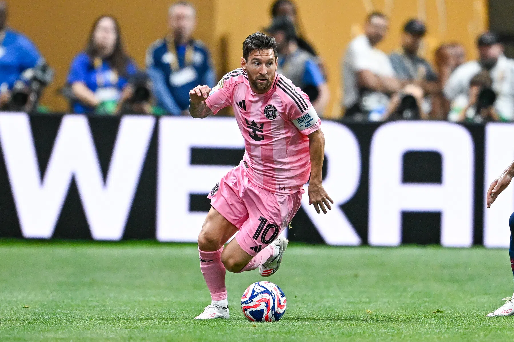 'Messi en Inter Miami in gesprek over nieuw contract'