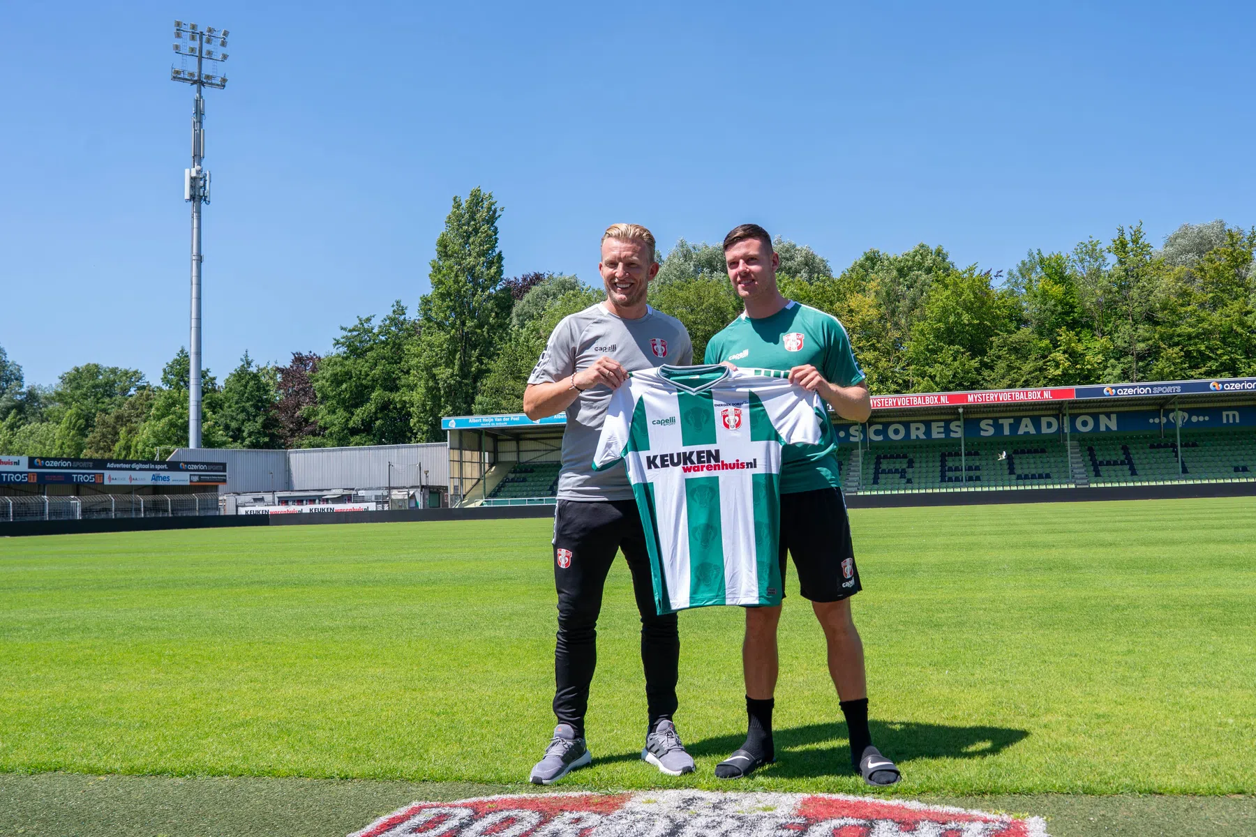 FC Dordrecht presenteert eerste aanwinst onder Kuijt