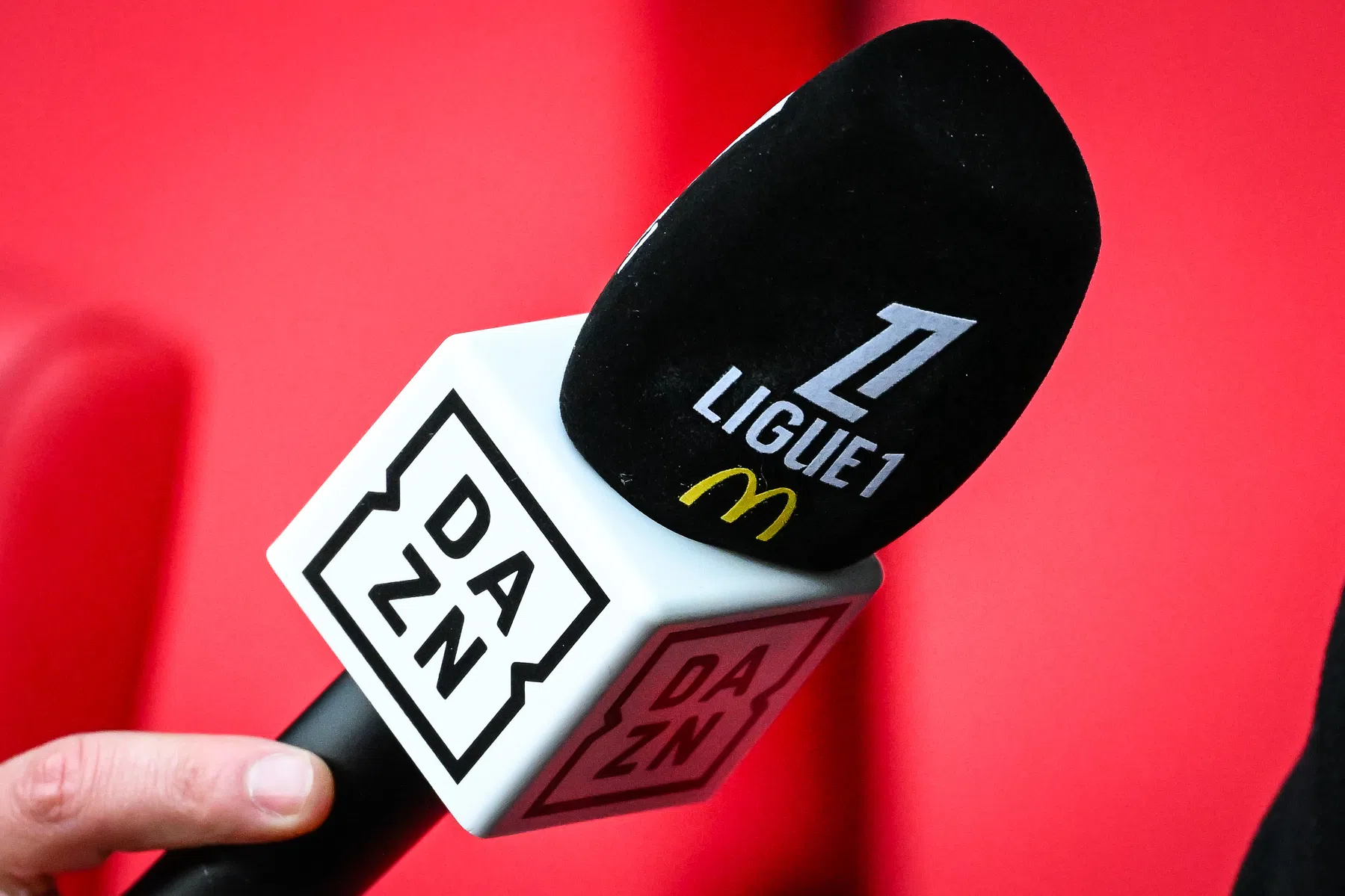 Ligue 1 neemt heft in eigen handen na flinke televisierel