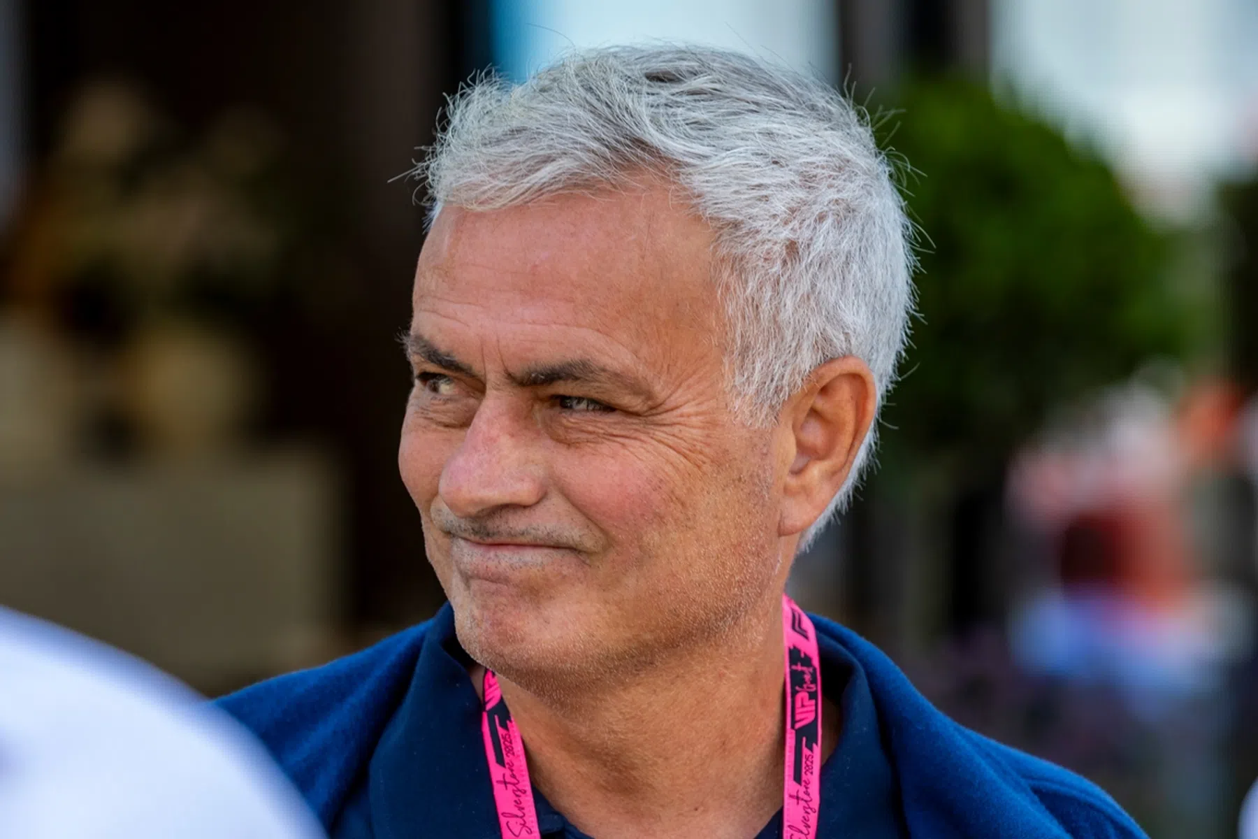 Mourinho: 'Hoop dat Chivu het goed doet bij Inter, maar niet beter dan ik'