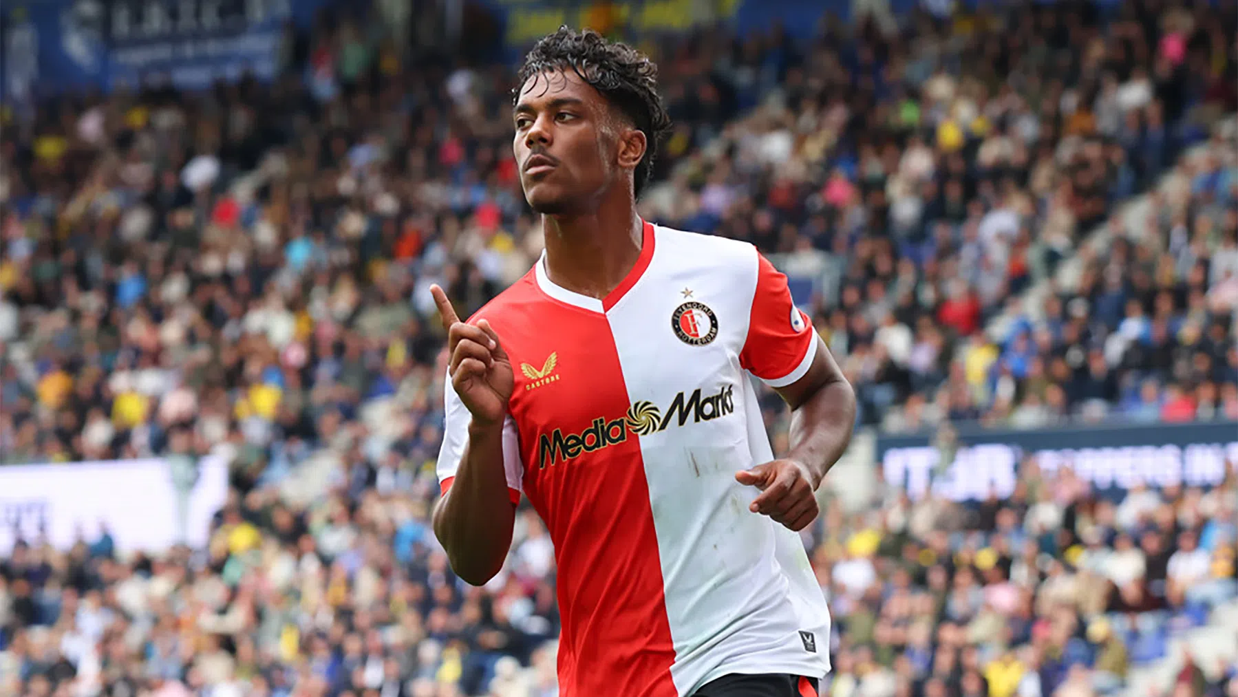 Slory over toekomst: 'Ik wil het liefst bij Feyenoord blijven'