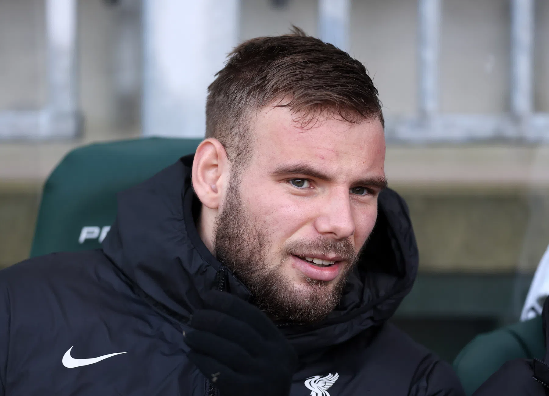 Jaros debuteert onder de lat bij verre van compleet Ajax