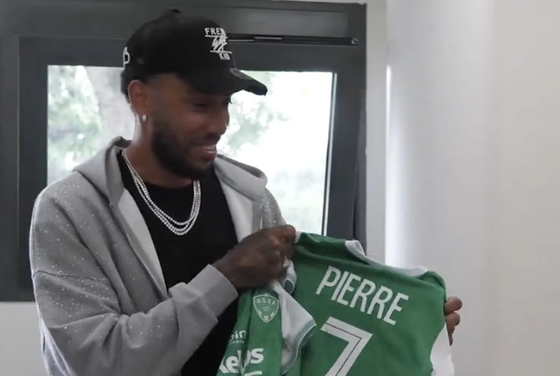 Aubameyang zorgt voor kortstondige transfergekte bij Saint-Étienne-fans