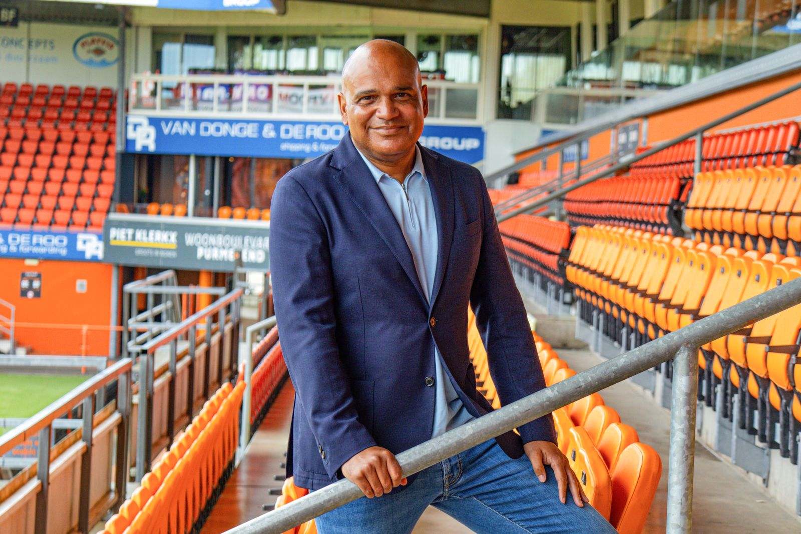 De scout die de wereld over ging, maar nu op zijn plek is in Volendam