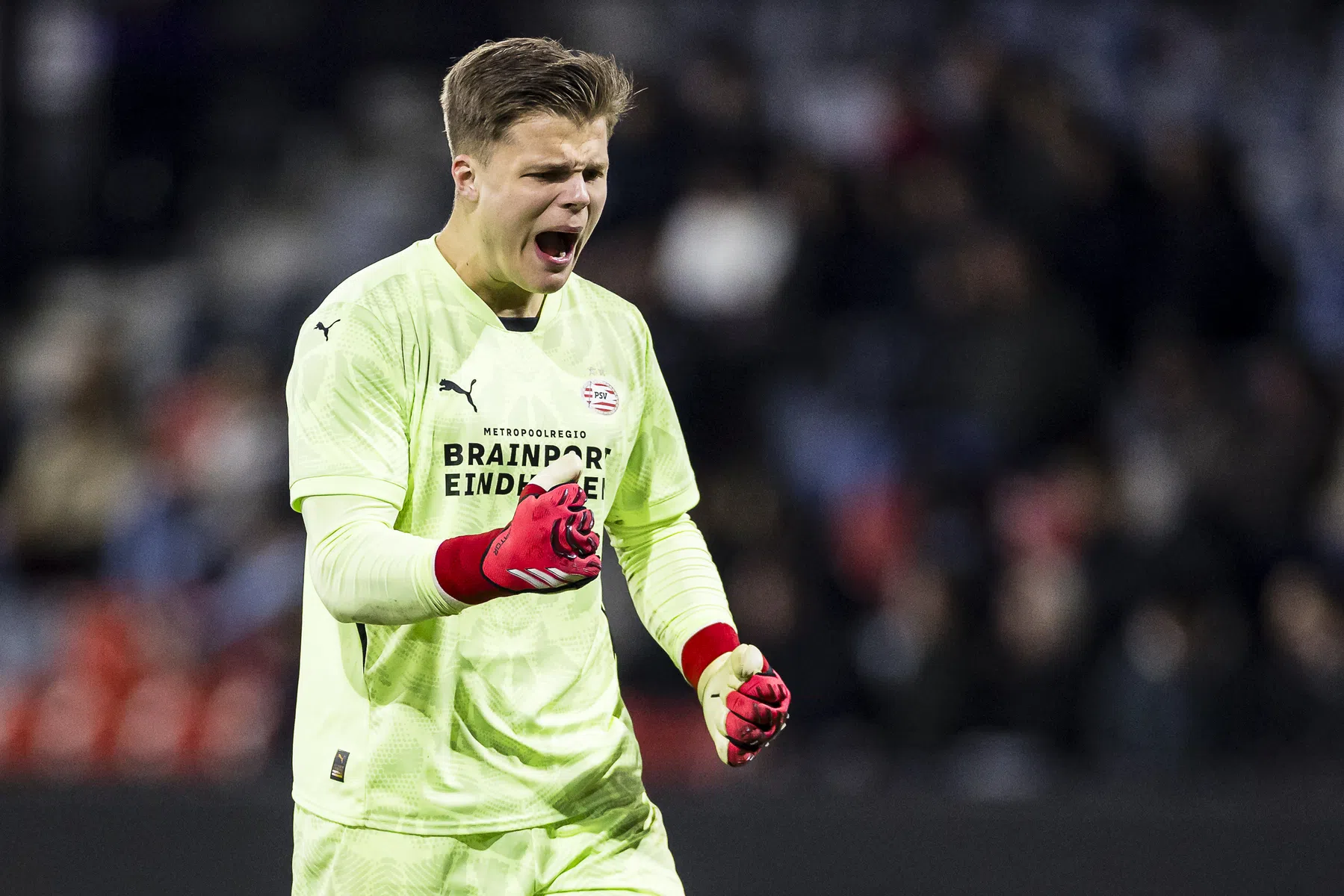 FC Volendam haalt vijfde zomeraanwinst op bij PSV