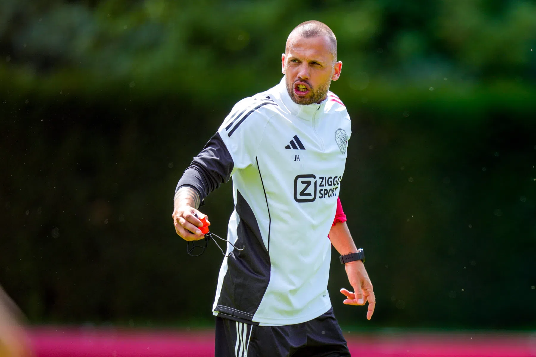 Heitinga weigert terug te blikken op pijnlijk vertrek bij Ajax: 'Niet chic'