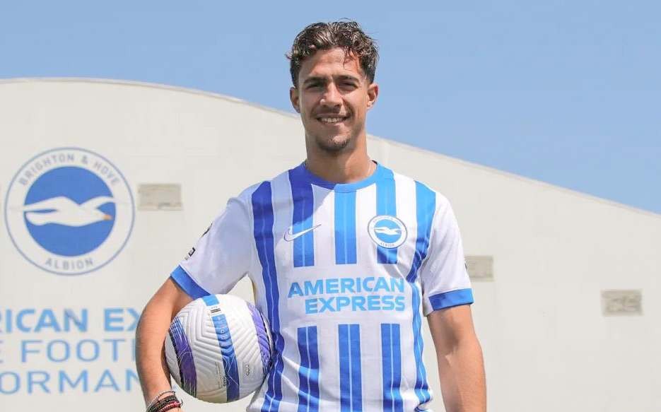 De achttienjarige Griek waar Brighton 35 miljoen voor neertelt