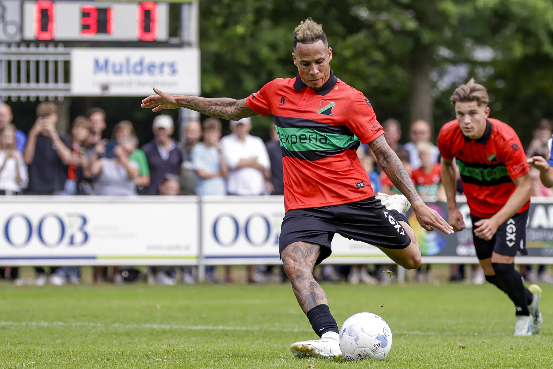 Absolute slachtpartij: 27-0 betekent clubrecord voor NEC