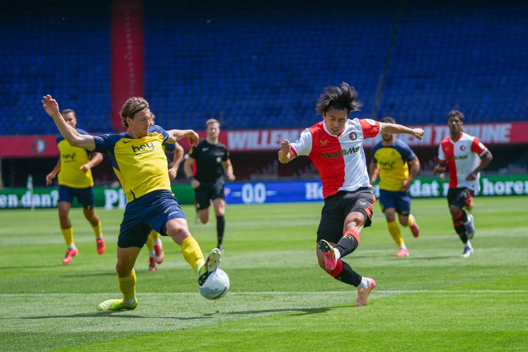 Feyenoord knokt zich naast Union Sint-Gillis na zwakke eerste helft