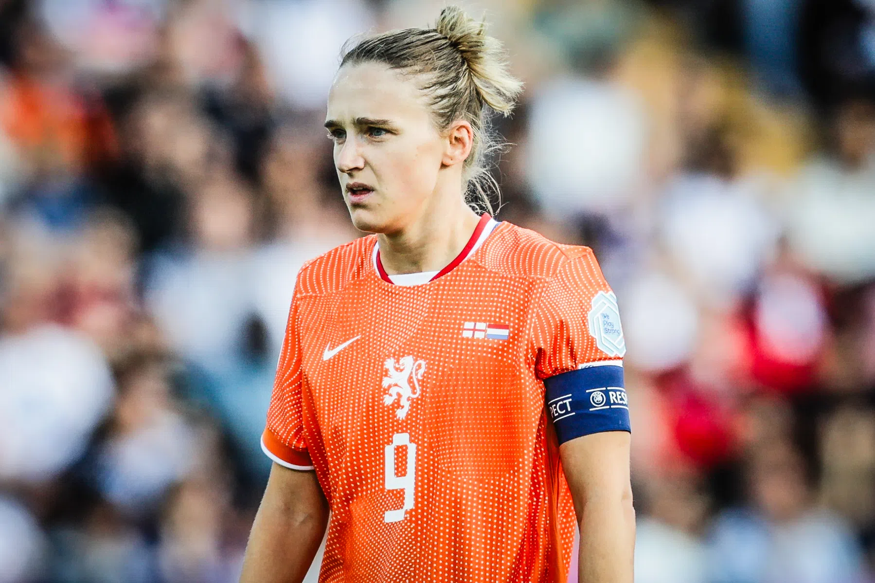 Jonker gooit basisopstelling Oranje Leeuwinnen om: geen Miedema, wel Spitse