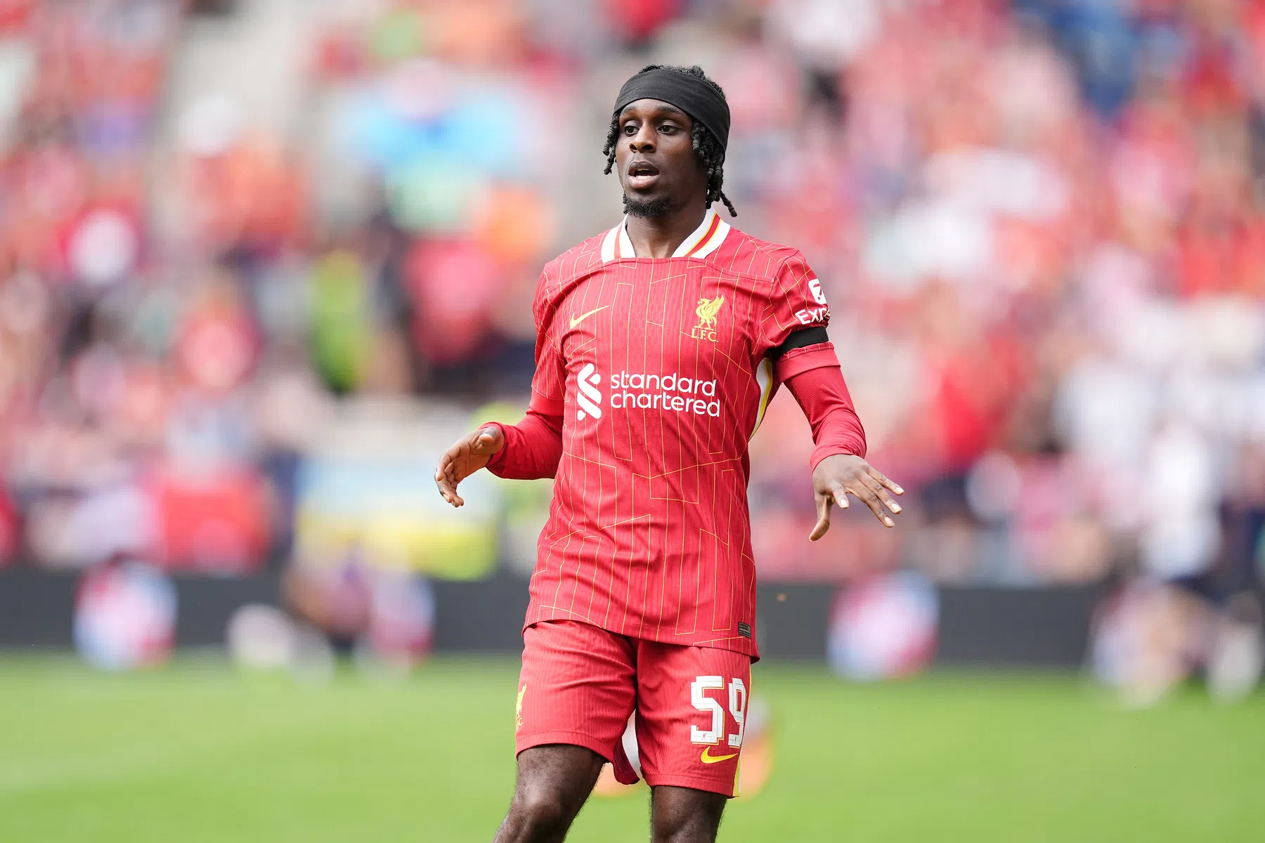 Debuut Frimpong en Kerkez, goal Gakpo: Liverpool wint emotioneel oefenduel