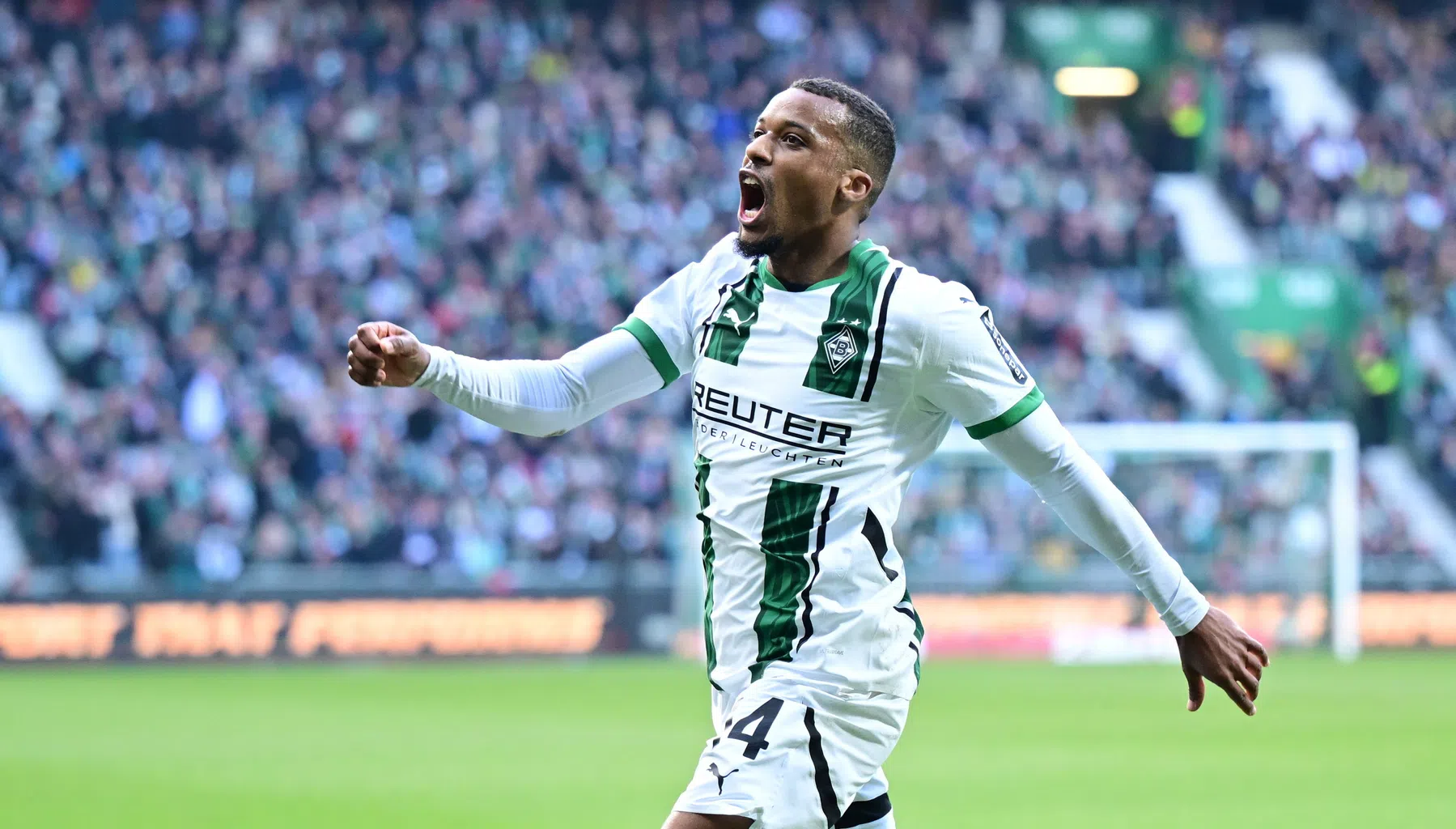 Zeer actief PSV heeft beet: Pléa wordt nieuwe spits in Eindhoven