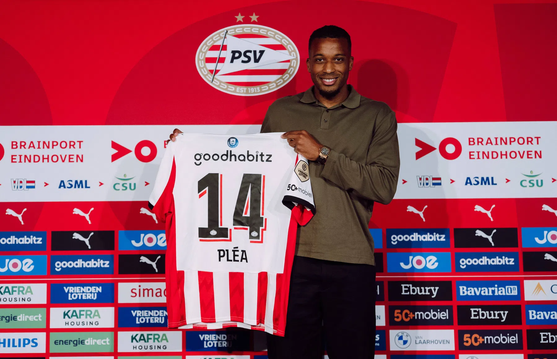 PSV'er Pléa: 'Goed, offensief voetbal en veel doelpunten, dat past bij me'
