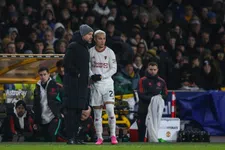 Thumbnail for article: Ten Hag over Antony: 'Hij was als een zoon voor me en is dat nog steeds'