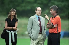 Thumbnail for article: Hiddink over WK 1998: 'Met VAR had Van Hooijdonk penalty wel gekregen'