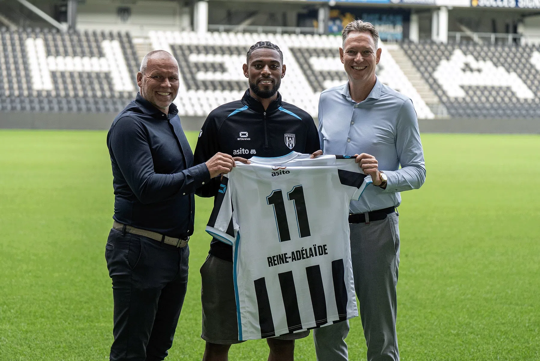 Heracles-aanwinst Reine-Adélaïde vertelt over Bosz, twijfels en transfersom