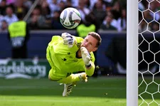 Thumbnail for article: 'Barcelona kijkt met twee blikken naar mogelijke rugoperatie Ter Stegen'