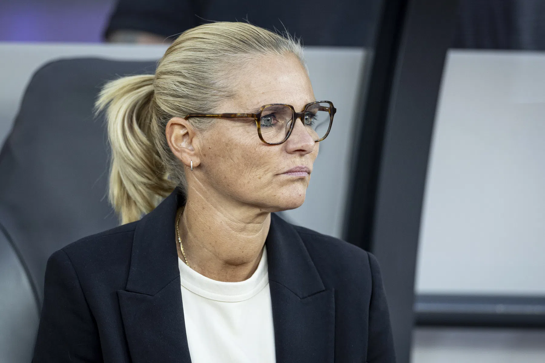 Wiegman steunt haar speelster na online racisme: 'Het is walgelijk'