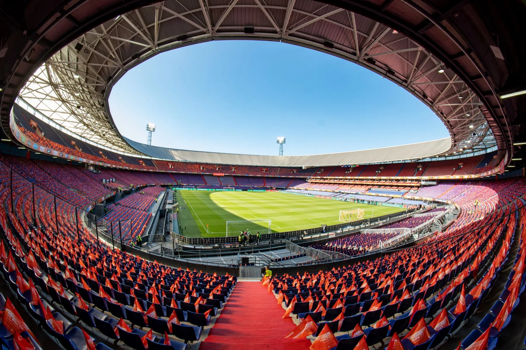 Feyenoord en Brentford doen weer zaken: Engels talent (18) naar De Kuip