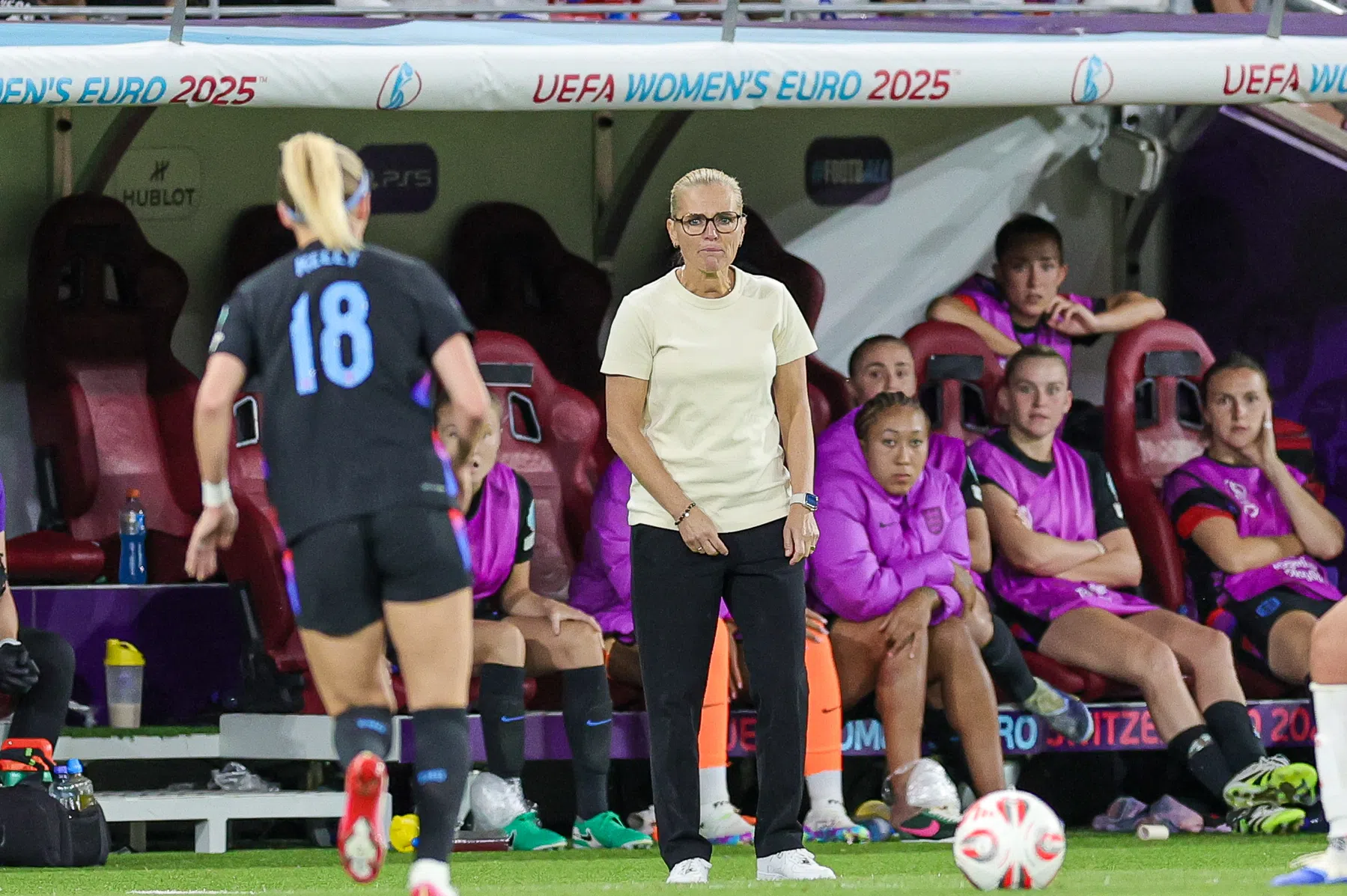Emotionele Wiegman kan amper geloven dat Engeland weer in de finale staat