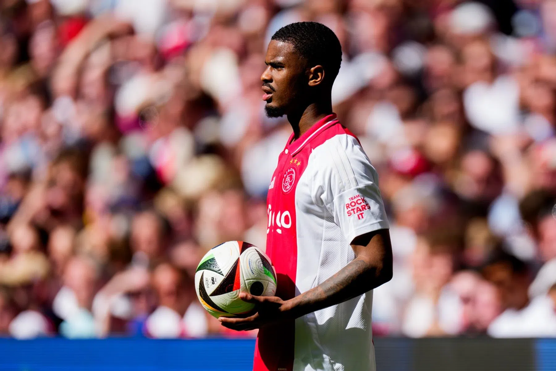 Chelsea wil ver gaan voor Hato: 'Ajax hoopt op Martínez-scenario'
