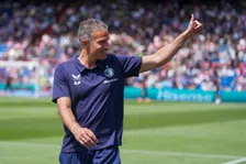 Thumbnail for article: Robin van Persie spreekt zich uit over veertien Feyenoord-onderwerpen